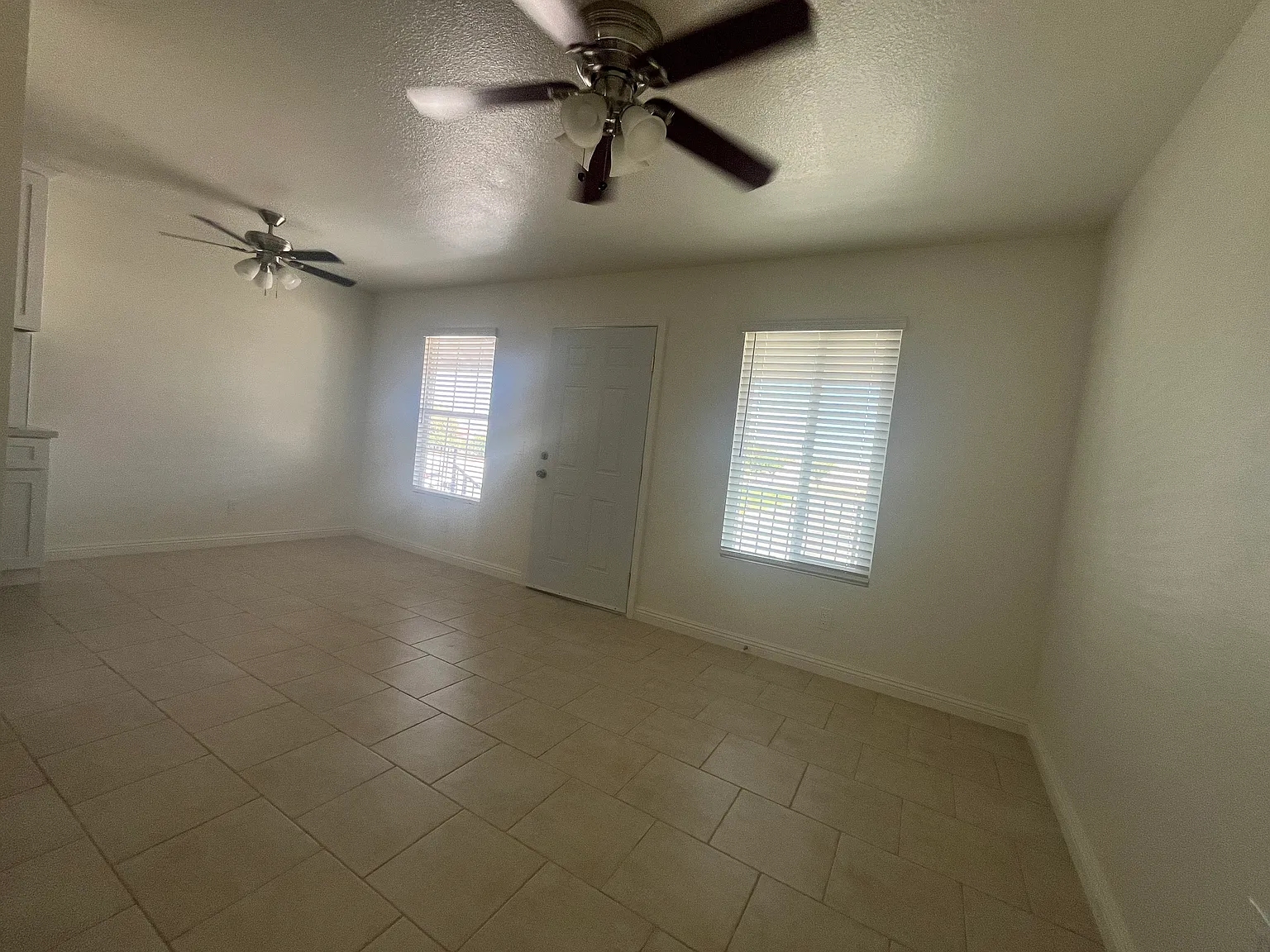1 bed, 580 sqft, $1,250 — Photo 3