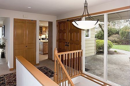 2nd image of 510 172nd Ave NE