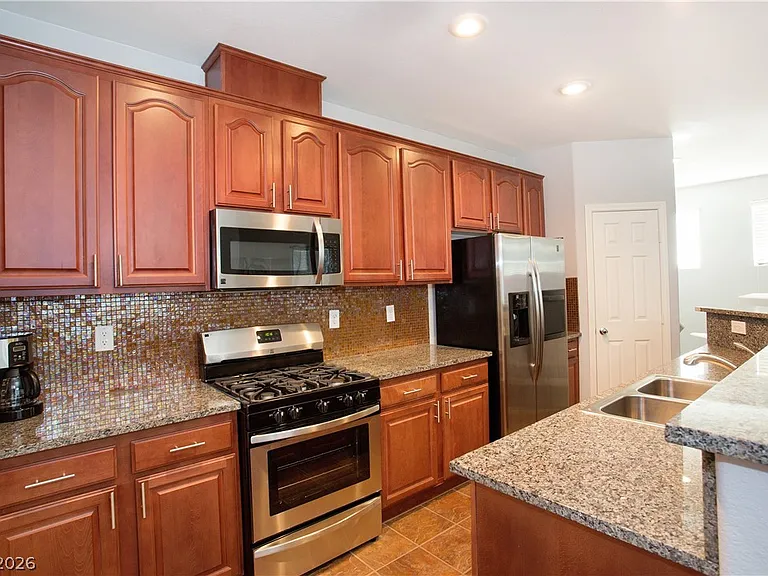 6250 W Arby Ave #163 — Photo 4