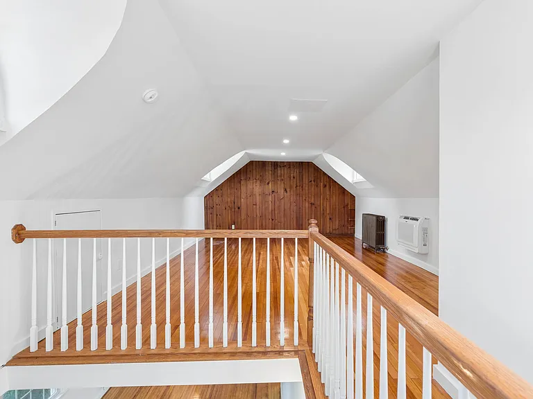 15204 Old York Rd — Photo 14