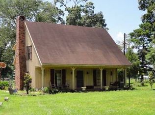 2080 Third St, Lake Arthur, LA 70549