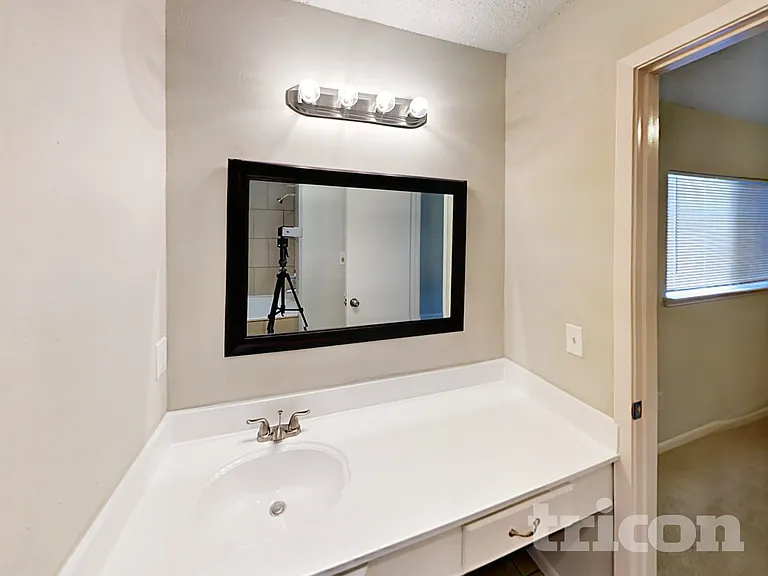 7814 Eastern Bluebird Dr — Photo 11