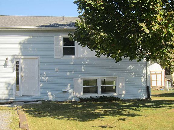 4th image of 8 Kendrick Ave