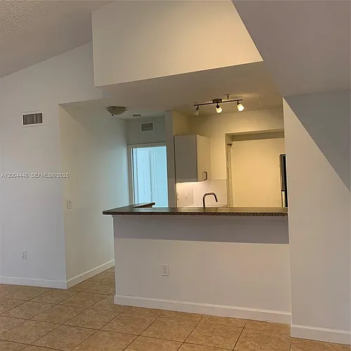 2200 E Preserve Way Photo 1