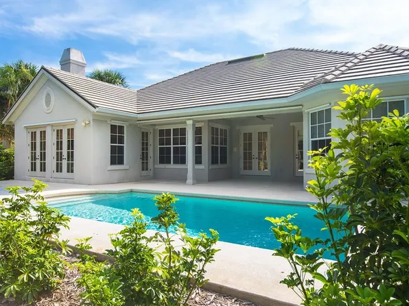 407 Indies Dr, Orchid, FL 32963