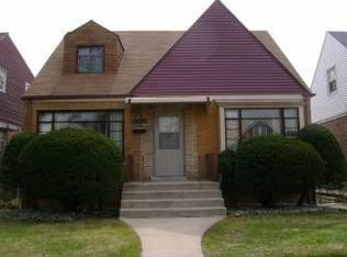 7325 W 56th St, Summit, IL 60501