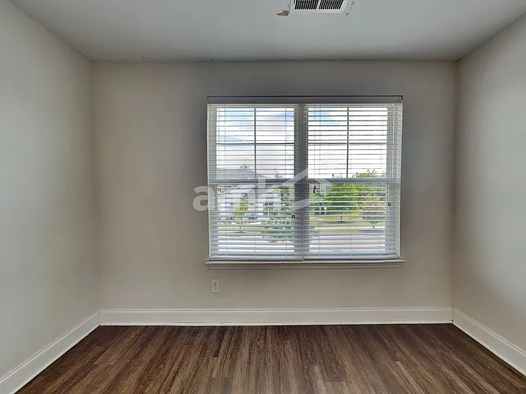 5013 Mountain Springs Rd — Photo 20