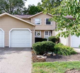 3960 Lake Run Blvd, Stow, OH, 44224