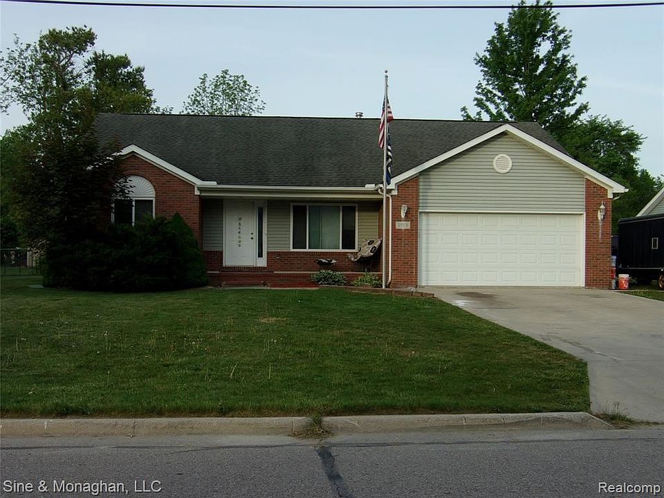 1st image of 103 Degurse Ave