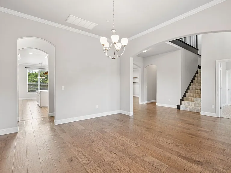 5709 Asheville Way — Photo 6