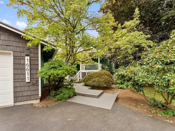 16611 SE Tong Rd, Damascus, OR 97089