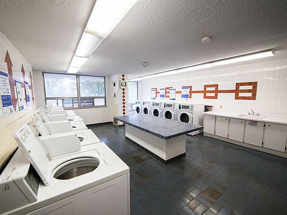 4th image of 50 Panorama Ct #1106