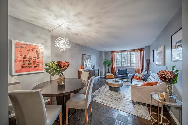 Sold by Compass | media 2