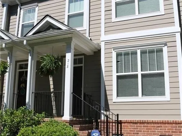 213 Lake View Dr, Pooler, GA 31322