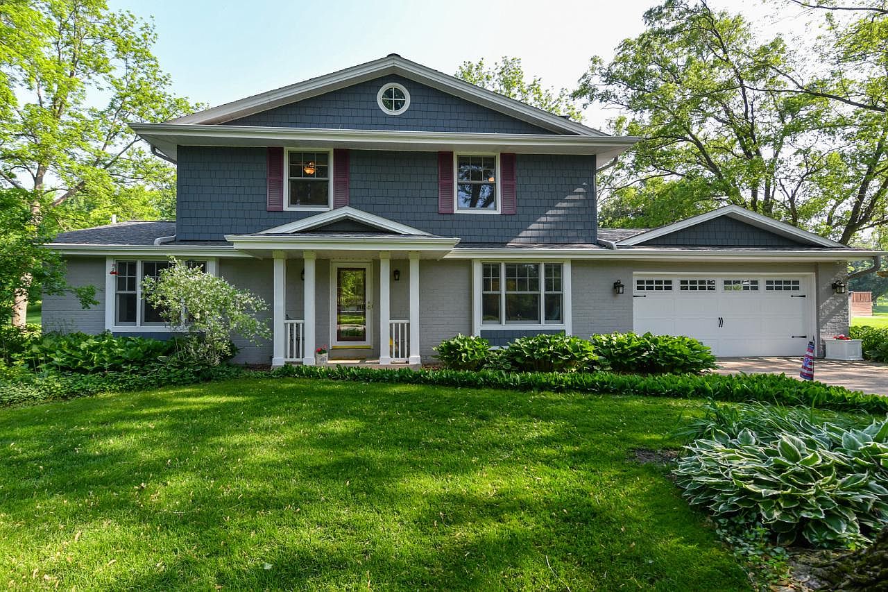 S29W29484 Ancestral DRIVE, Waukesha, WI 53188 | Zillow