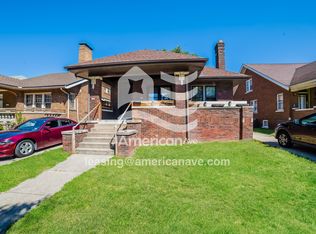 705 W Eleanor Pl, Peoria, IL 61604