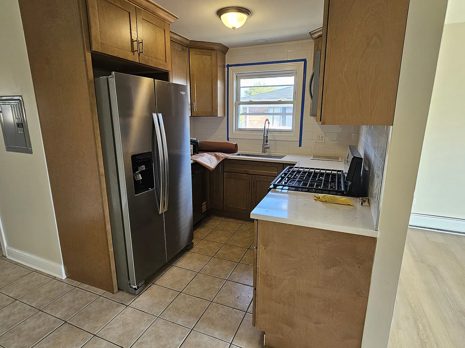 2 bed, 950 sqft, $1,800 — Photo 3