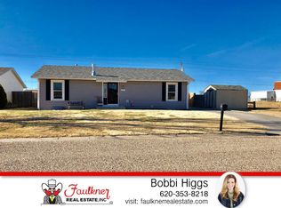 1009 N College St, Ulysses, KS 67880