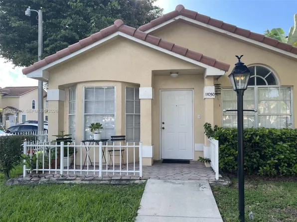 11050 SW 152nd Ct, Miami, FL 33196