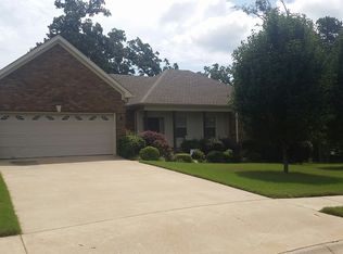 8700 Wingate Dr, Benton, AR 72019