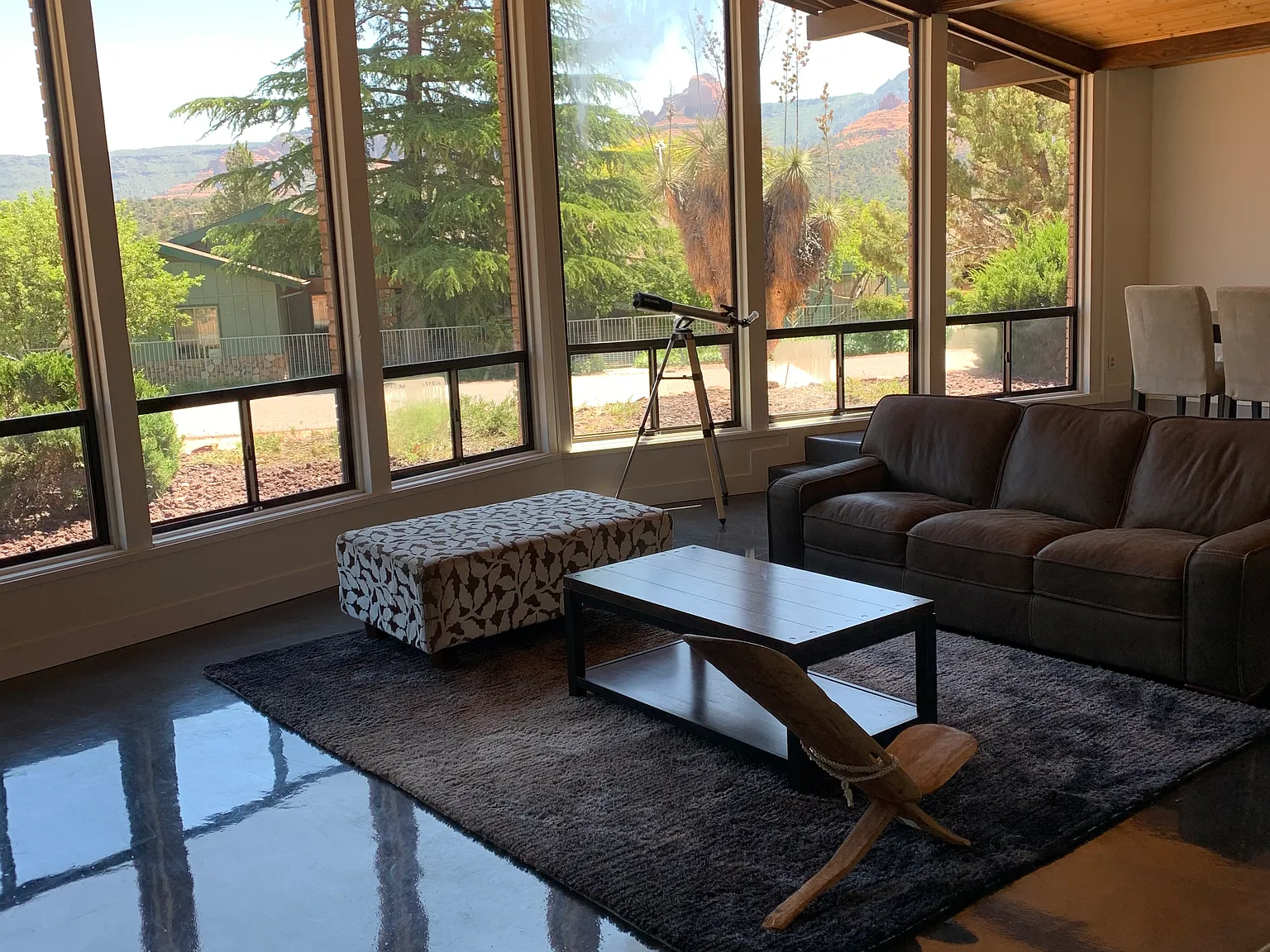 3 bed, 2598 sqft, $5,500 — Photo 4