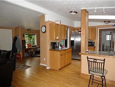 5th image of 11520 114th Avenue Ct NW