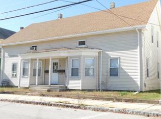 33 Oxford Ave, Dudley, MA 01571