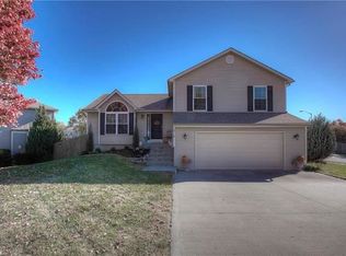 8715 N Winfield Ave, Kansas City, MO 64153