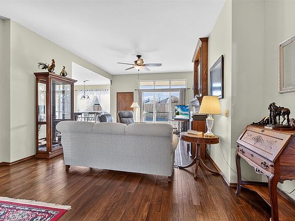 4th image of 1508 George St