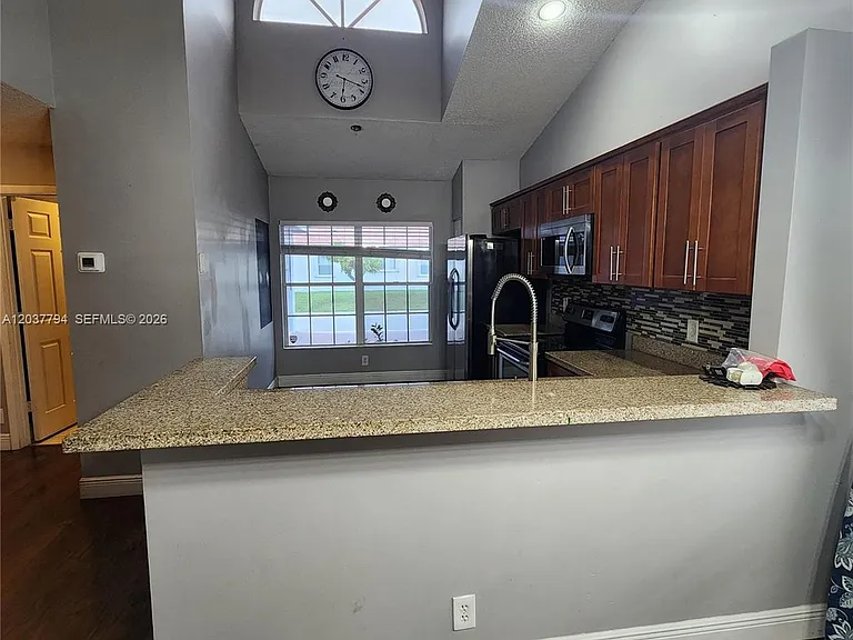10180 Fanfare Dr — Photo 7