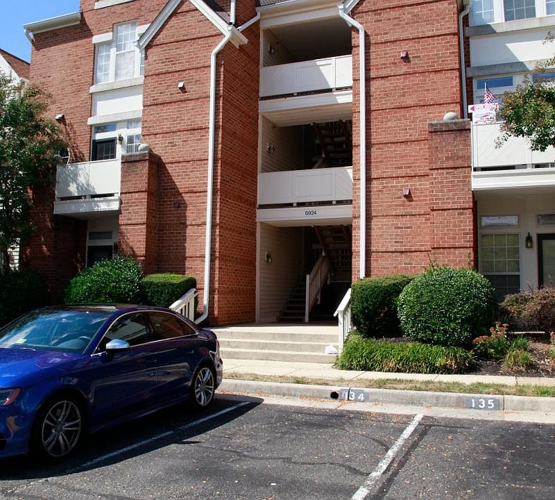 1st image of 6924 Ellingham Cir #126-D