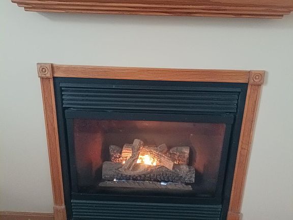 4th image of 3226 Merrick Pl