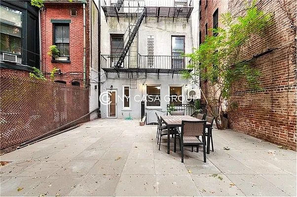 Rented by NY Casa Group | media 27