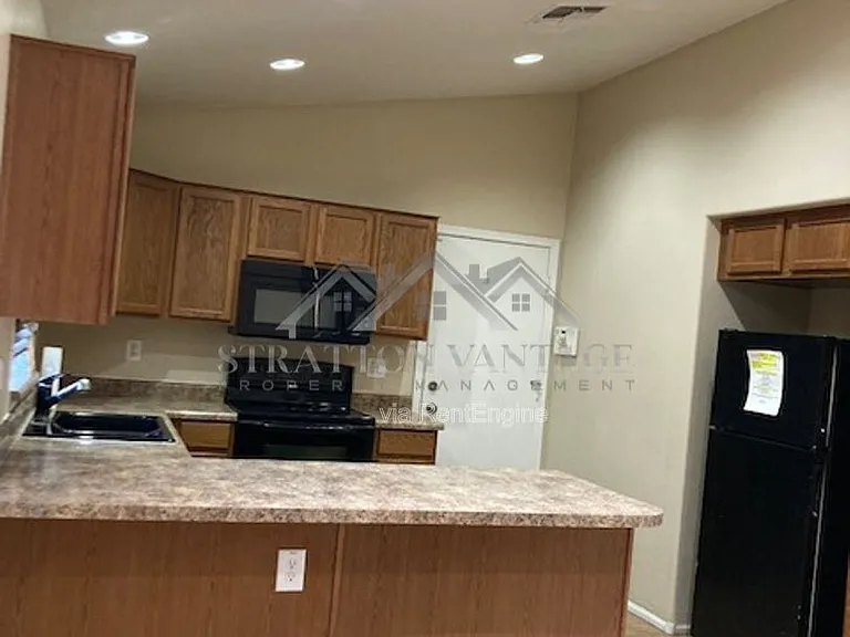 4445 E Amarillo Dr — Photo 27