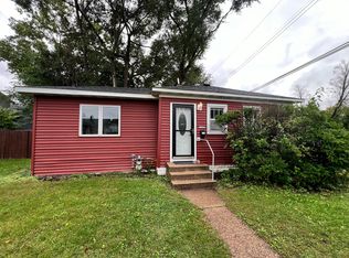 512 Laird St, Winona, MN 55987