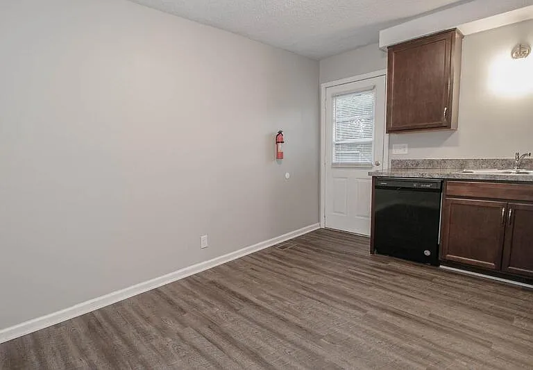 805-1 Golfview Pl — Photo 15