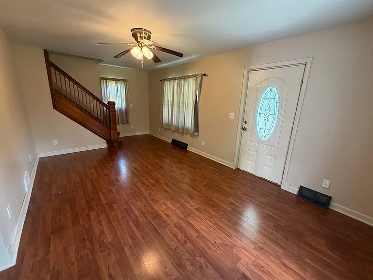 3423 Ellwood Rd — Photo 9