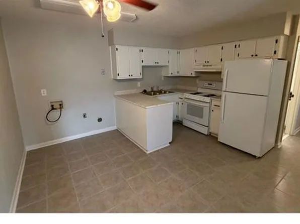 917 NW 40th Ave, Gainesville, FL 32609
