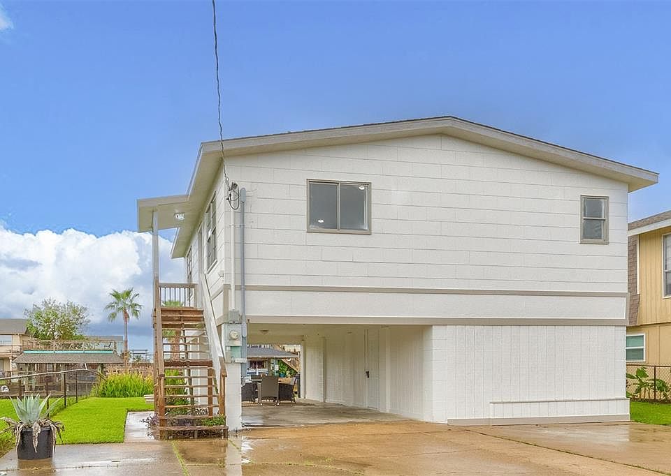 1st image of 89 Tarpon Street