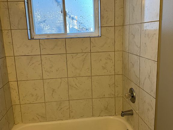 2nd image of 2051 Highland Ave #1