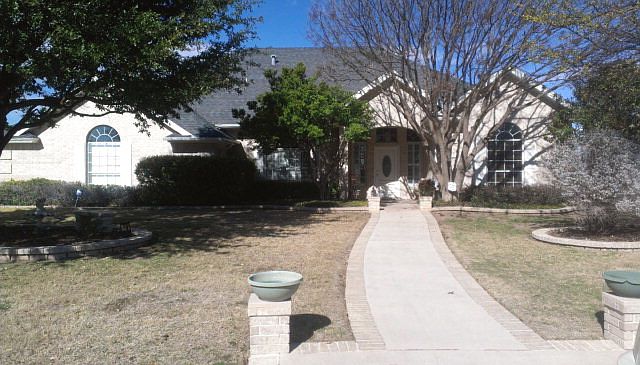 1st image of 1005 Avondale Ave
