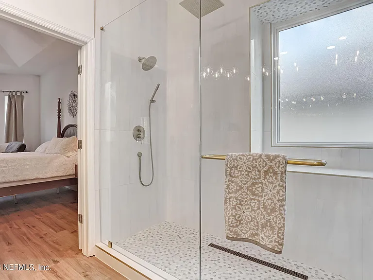 140 Oceans Edge Dr — Photo 42