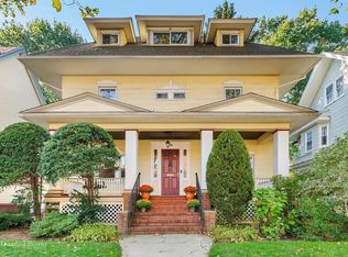 322 Argyle Rd, Brooklyn, NY 11218