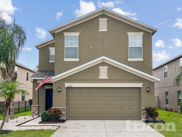 13702 Lakemont Dr — Photo 1