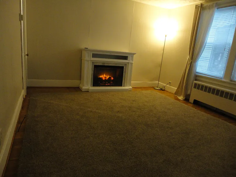 467 Norwood Ave #1R — Photo 18