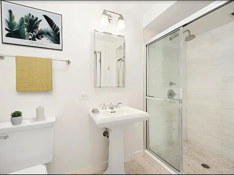 230 Riverside Dr #10G — Photo 6