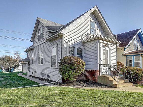 2nd image of 1542 Maywood St