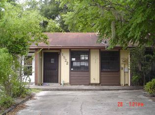 1922 SW 69th Dr, Gainesville, FL 32607