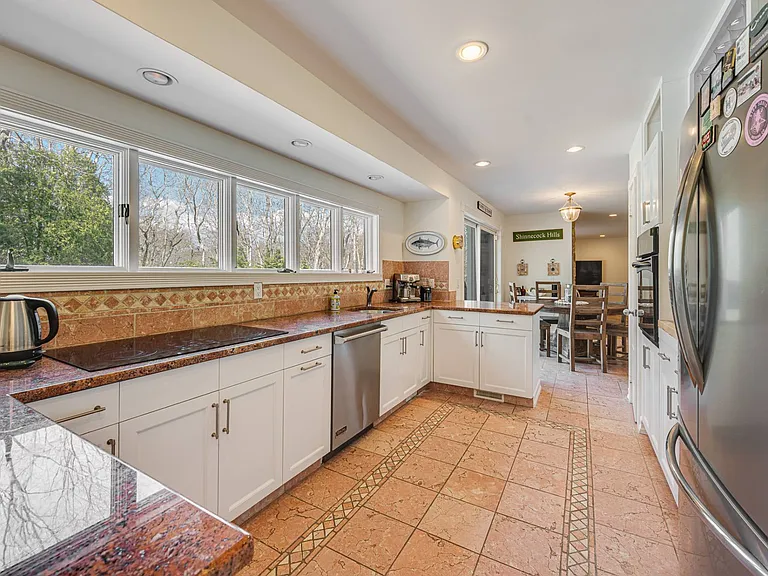 1 Dory Ln — Photo 8