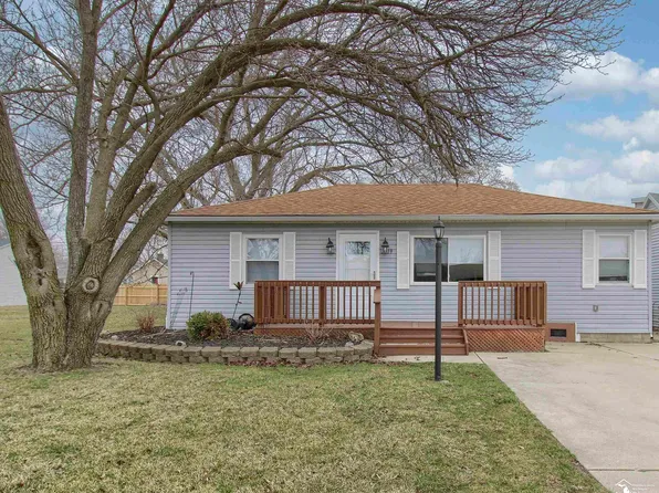 3119 Lakeview Blvd, Monroe, MI 48162